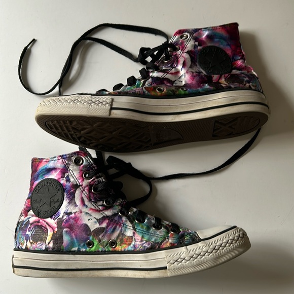 Converse High Top Sneakers in White with Purple, Pink, Blue Floral Print - Picture 5 of 16